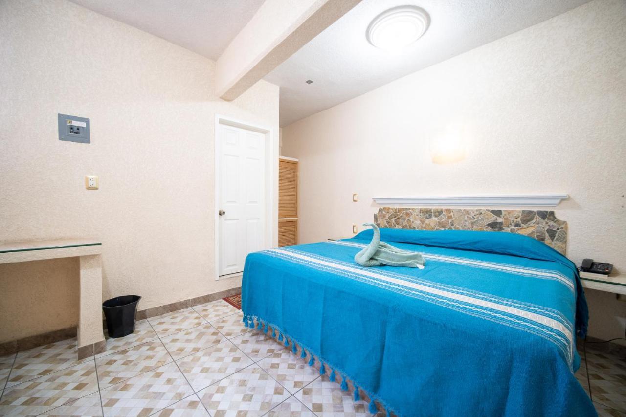 Peninsula Stays Executive Hotel サリナ・クルス エクステリア 写真