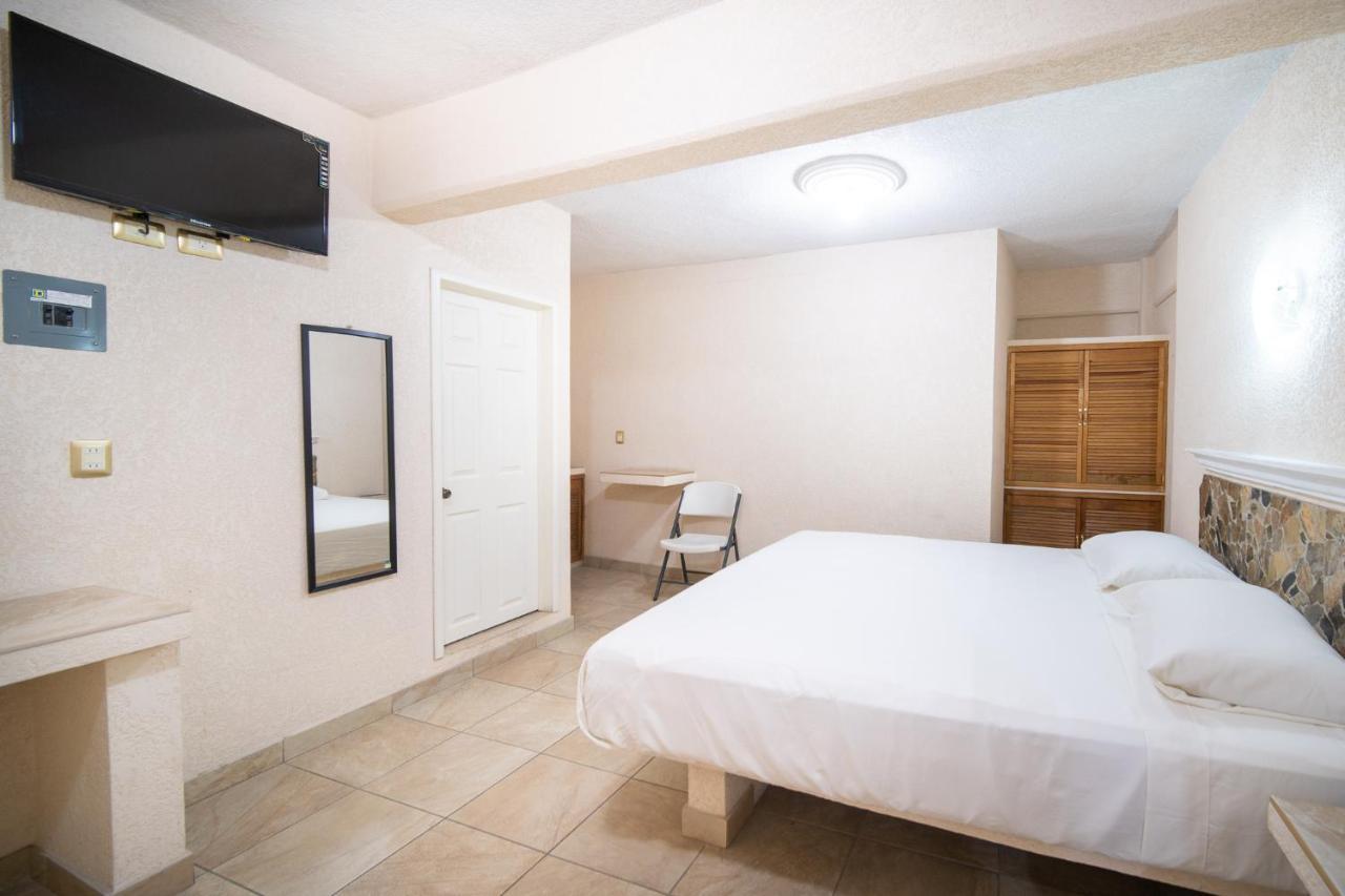 Peninsula Stays Executive Hotel サリナ・クルス エクステリア 写真